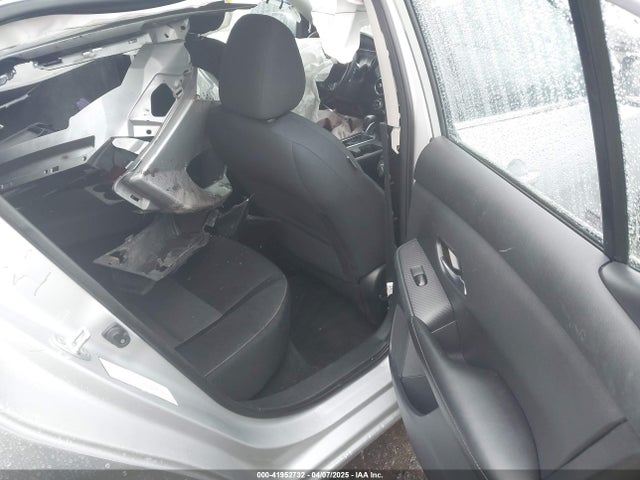 3N1AB8CV5MY238123 Nissan Sentra Sv Xtronic Cvt