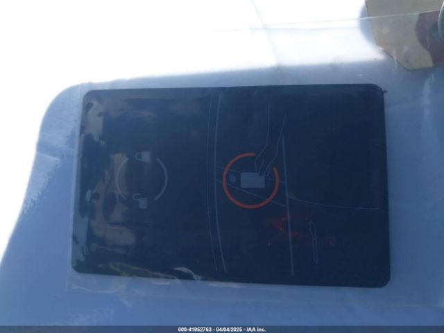 5YJ3E1EBXJF071661 Tesla Model 3 Long Range/performance