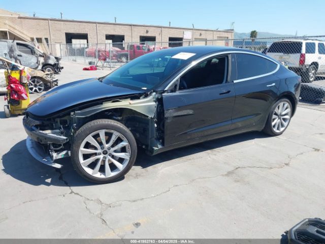 5YJ3E1EBXJF071661 Tesla Model 3 Long Range/performance