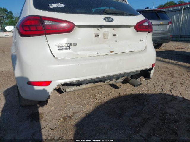 KNAFX5A85H5727556 KIA FORTE EX