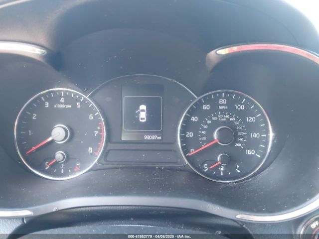 KNAFX5A85H5727556 KIA FORTE EX