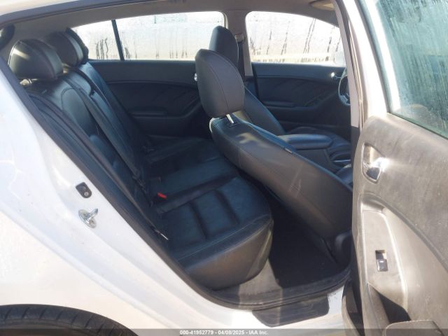 KNAFX5A85H5727556 KIA FORTE EX