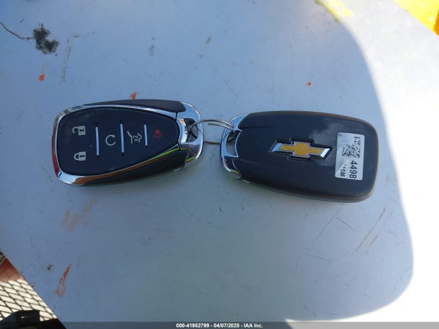 2GNAXKEV8K6149676 Chevrolet EQUINOX LT