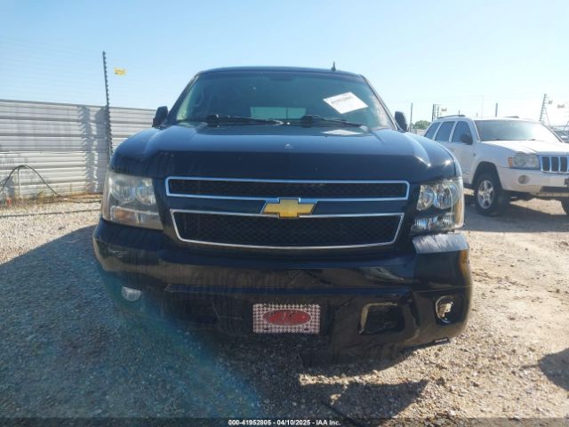 1GNSCJE00ER198703 Chevrolet Suburban 1500 Lt