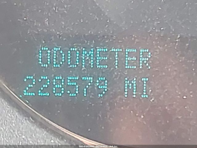 1GNSCJE00ER198703 Chevrolet Suburban 1500 Lt