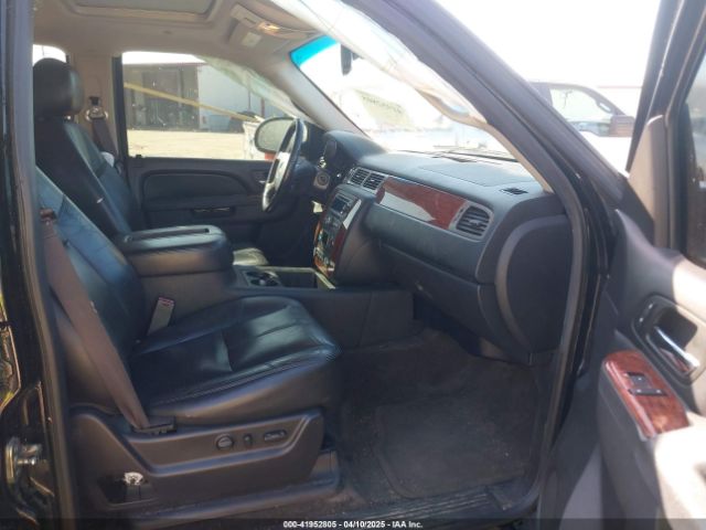 1GNSCJE00ER198703 Chevrolet Suburban 1500 Lt