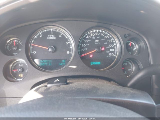 1GNSCJE00ER198703 Chevrolet Suburban 1500 Lt