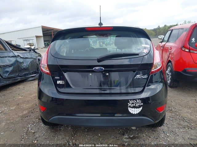 Ford FIESTA SE 2018 3FADP4EJ0JM133190 Image 17