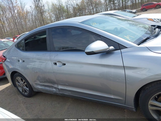 5NPD84LF9HH027164 Hyundai ELANTRA SE