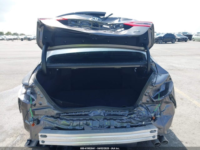 4T1G11AK3MU457011 Toyota CAMRY SE