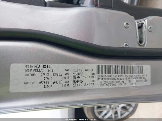 3C4NJCBB3KT726640 Jeep Compass Latitude Fwd