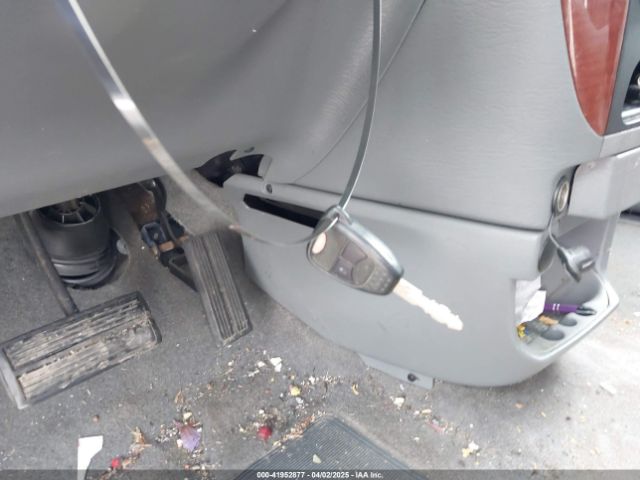 2007 CHRYSLER TOWN & COUNTRY 1A4GJ45R17B216426 Photo 10