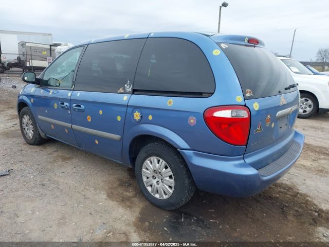 2007 CHRYSLER TOWN & COUNTRY 1A4GJ45R17B216426 Photo 2