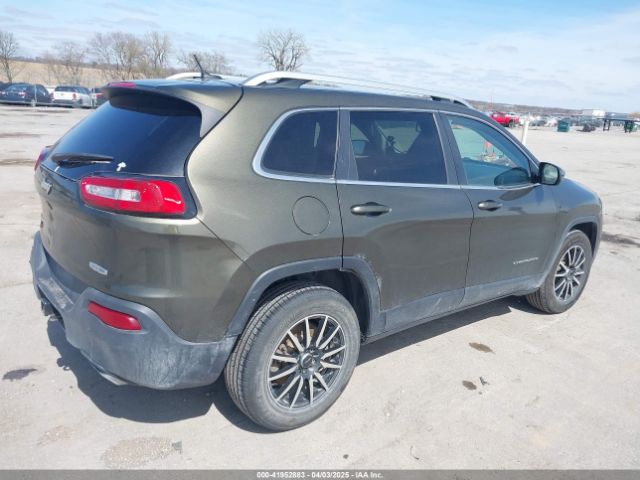 1C4PJMCS9FW588826 Jeep Cherokee Latitude