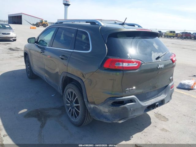 1C4PJMCS9FW588826 Jeep Cherokee Latitude