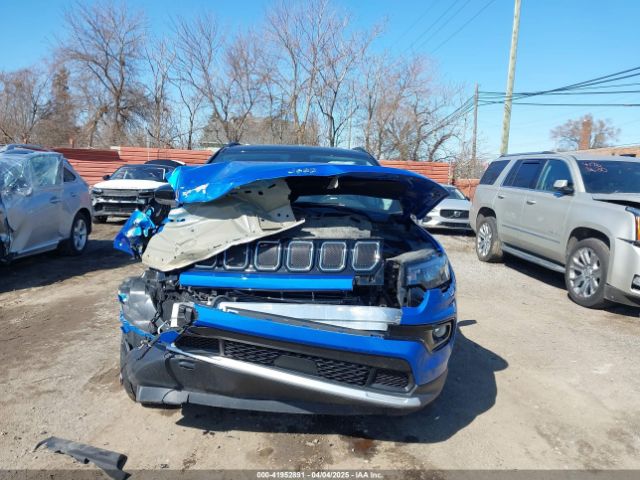 3C4NJDCB7NT185777 Jeep Compass Limited 4x4