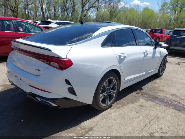 5XXG64J28NG085339 KIA K5 Gt-line