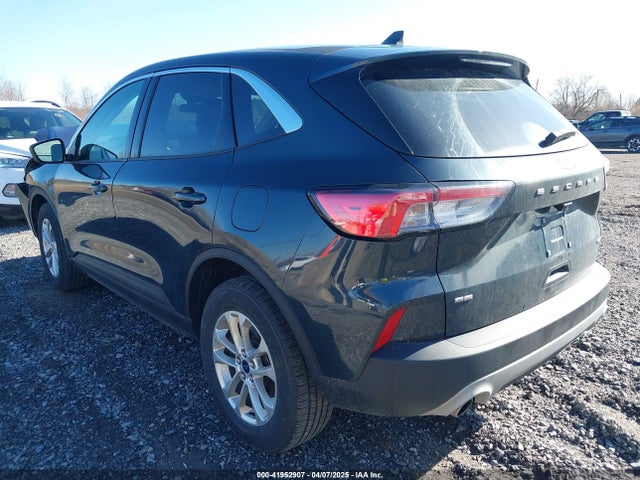 1FMCU9G69NUA87778 Ford ESCAPE SE