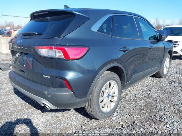 1FMCU9G69NUA87778 Ford ESCAPE SE