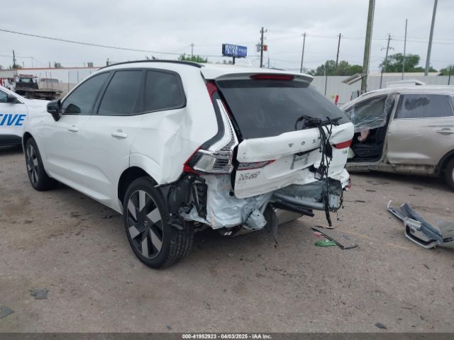 2025 VOLVO XC60 PLUG-IN HYBRID YV4H60RM8S1007974 Photo 2
