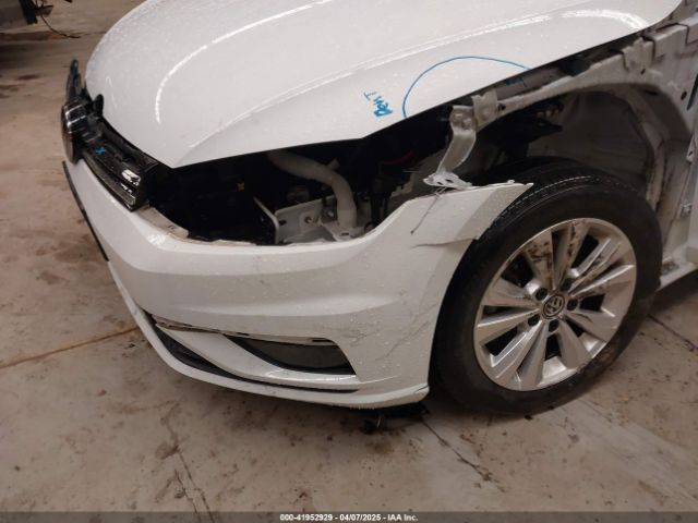 3VWW57AU3KM032332 Volkswagen Golf 1.4t S/1.4t Se