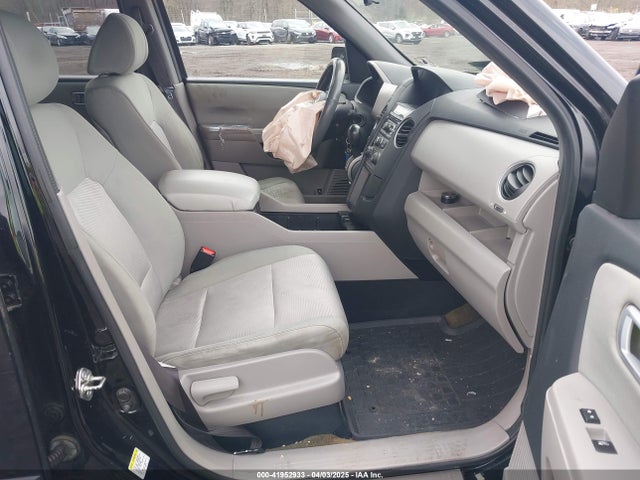 5FNYF4H23FB047662 Honda PILOT LX