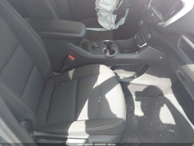 2024 GMC TERRAIN 3GKALMEG7RL190649 Photo 4