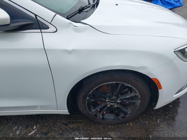 Chrysler 200 Limited 2016 1C3CCCAB9GN126395 Image 18