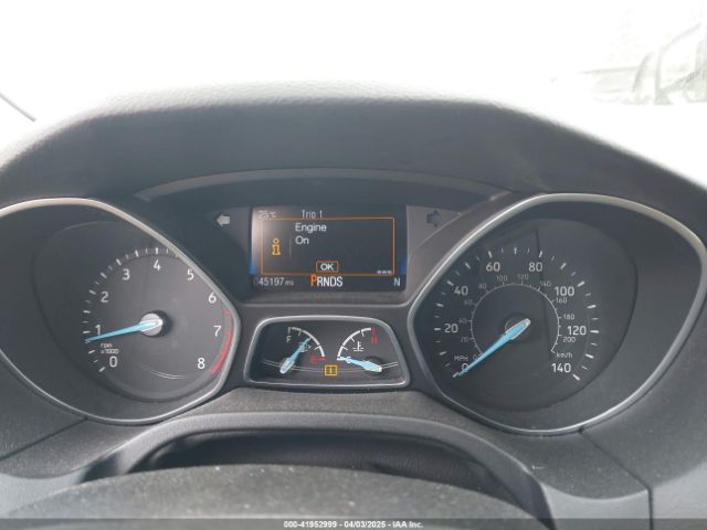 1FADP3H22JL307888 Ford FOCUS SEL