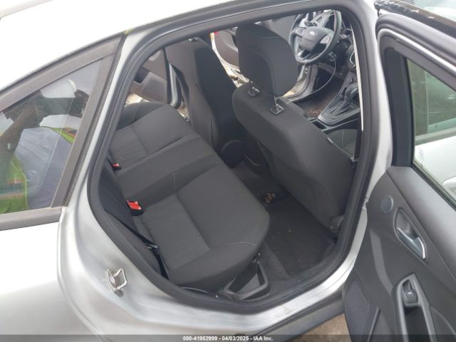 1FADP3H22JL307888 Ford FOCUS SEL