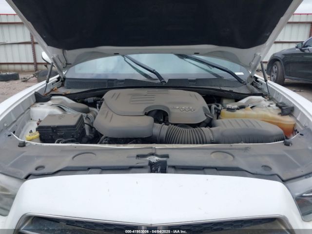 2C3CDXHG2EH330788 Dodge Charger Sxt