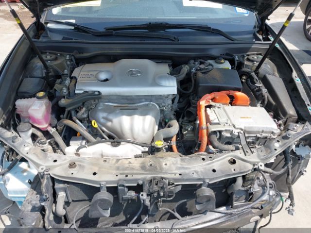 JTHBW1GGXE2047594 Lexus ES 300H