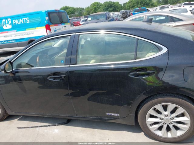 JTHBW1GGXE2047594 Lexus ES 300H