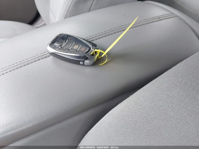 1G1ZE5ST1HF166624 Chevrolet MALIBU 1LT
