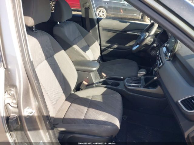 KNDEPCAA7M7185493 KIA Seltos Lx