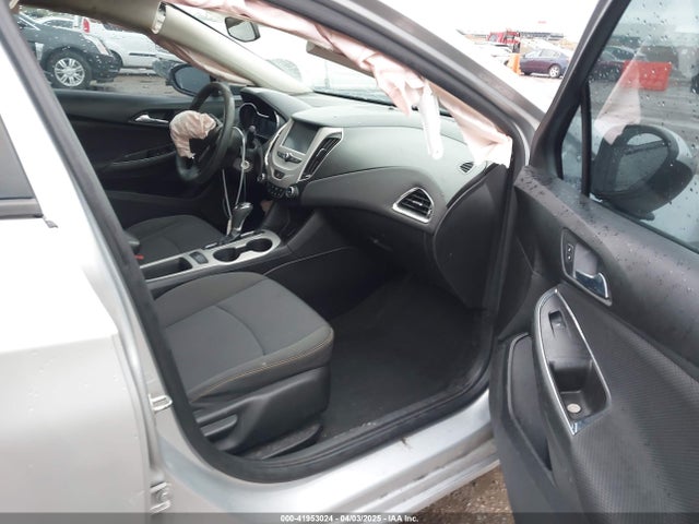 1G1BC5SM3H7189493 Chevrolet Cruze Ls Auto