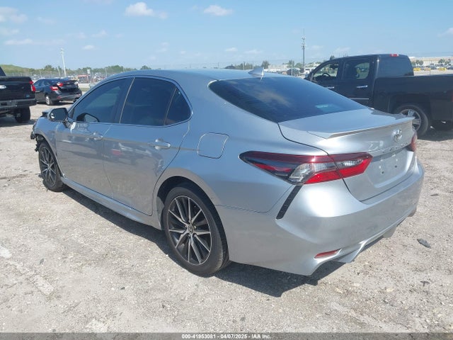 Toyota CAMRY SE 2022 4T1G11AK2NU632995 Image 3