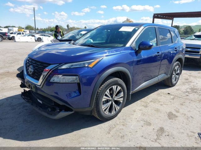 5N1BT3BA1NC678149 Nissan Rogue Sv Fwd