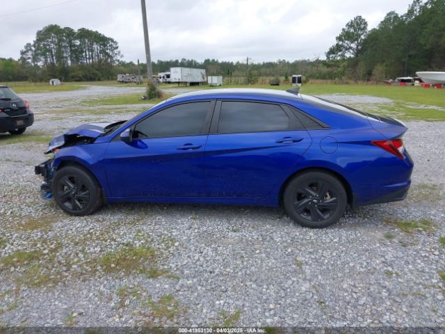 KMHLM4AG9NU345205 Hyundai ELANTRA SEL