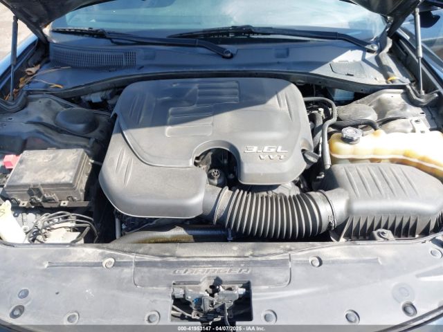 2C3CDXBG9KH572644 Dodge Charger Sxt Rwd