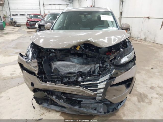 JN8BT3BB1SW152003 Nissan Rogue Sv Intelligent Awd