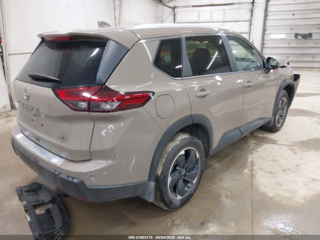 JN8BT3BB1SW152003 Nissan Rogue Sv Intelligent Awd