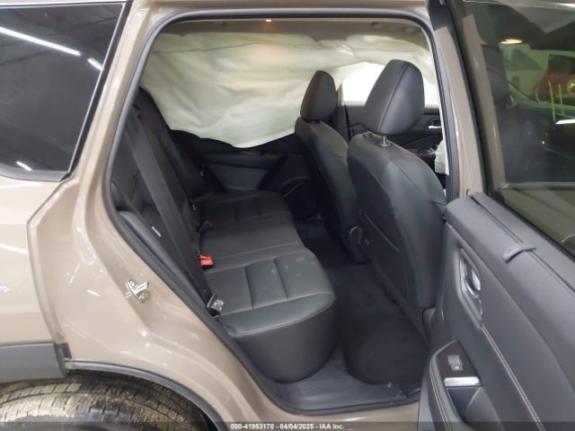 JN8BT3BB1SW152003 Nissan Rogue Sv Intelligent Awd