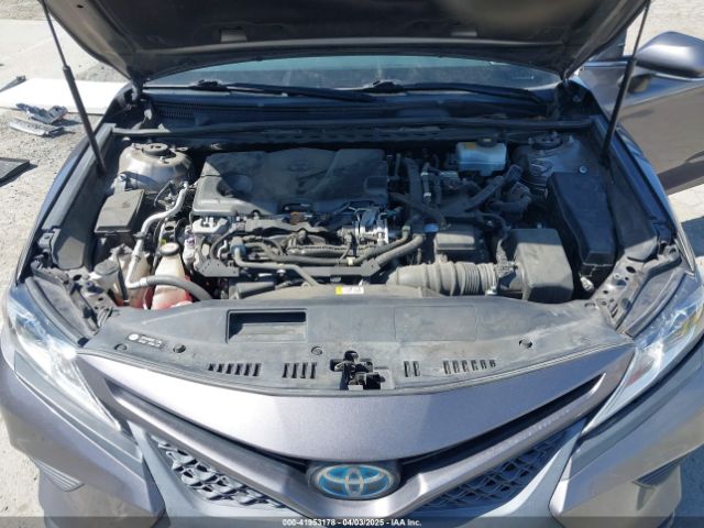 4T1B21HK0JU504648 Toyota Camry Hybrid Se