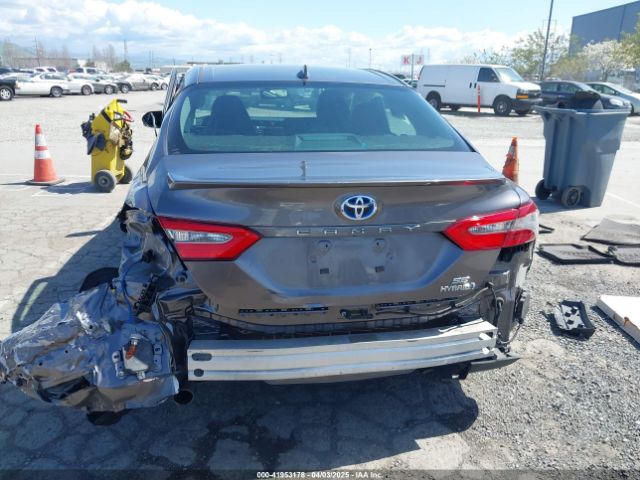 4T1B21HK0JU504648 Toyota Camry Hybrid Se