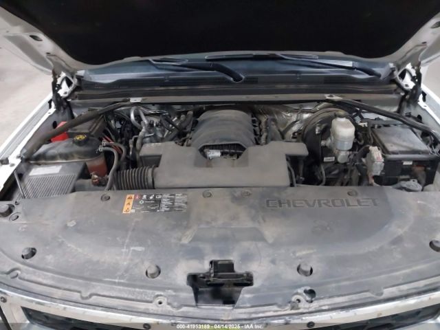 1GNSKHKC6HR219715 Chevrolet Suburban Lt