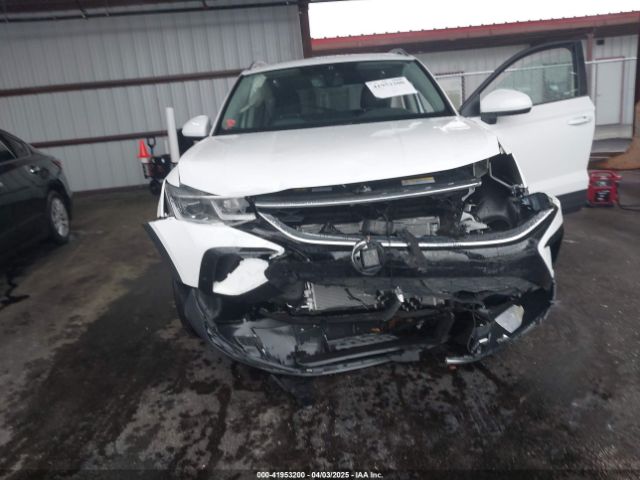 3VV4X7B21RM093434 Volkswagen Taos 1.5t Sel