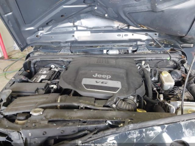 1C4BJWDG3HL503676 Jeep Wrangler Unlimited Sport 4x4