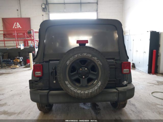 1C4BJWDG3HL503676 Jeep Wrangler Unlimited Sport 4x4