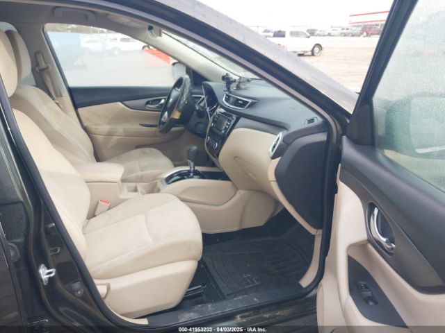 KNMAT2MT0GP735784 Nissan ROGUE SV
